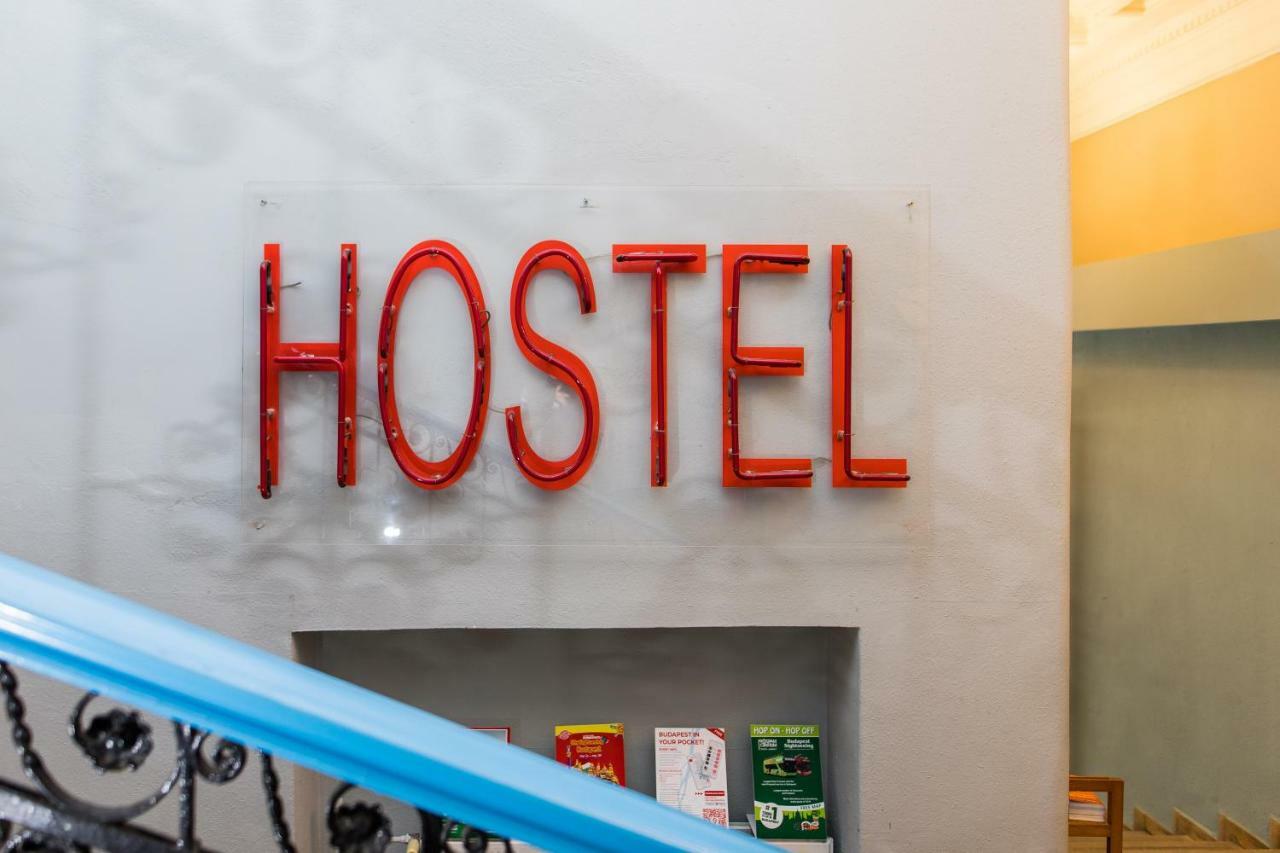2B Hostel & Rooms Будапешт Екстер'єр фото